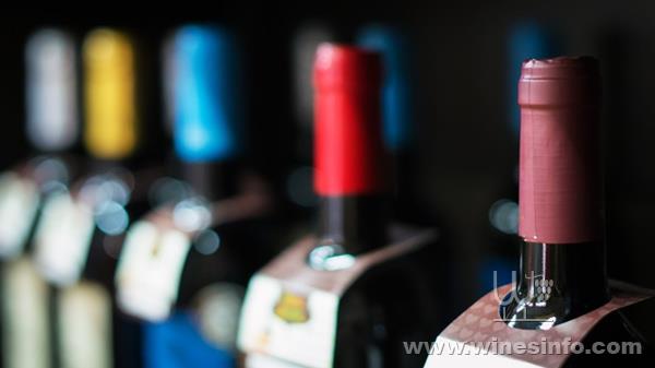 wine_bottles_closeup_soft_focus_756376222_1200.jpg